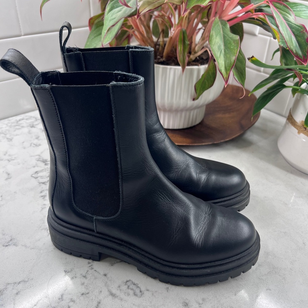 Saks Fifth Avenue Made in Italy Leather Chealsea  Boots Mid Calf EU 37‎ US 7
